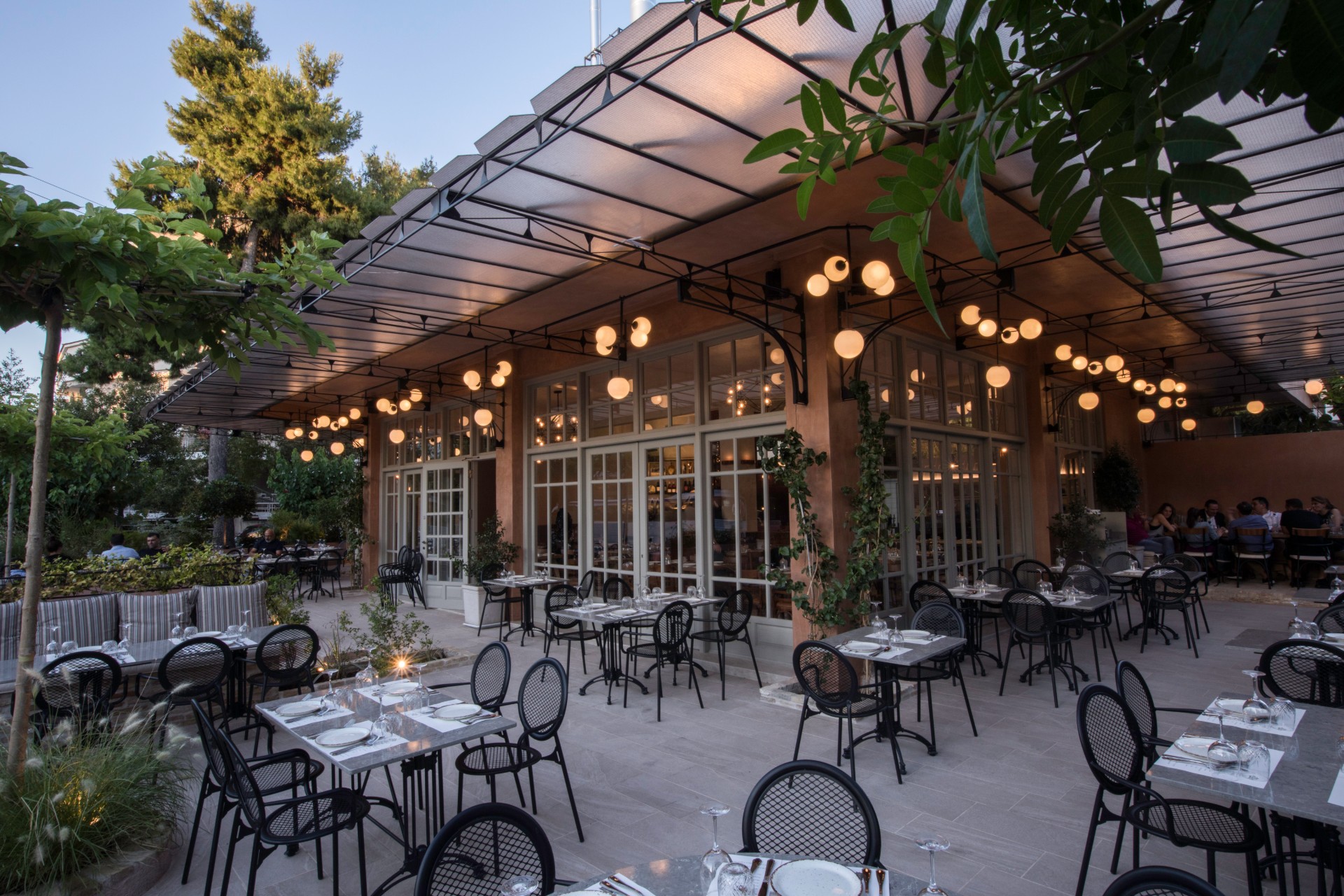Il Trovatore: Μπήκαμε πρώτοι στο νέο ιταλικό εστιατόριο του Παλαιού Φαλήρου