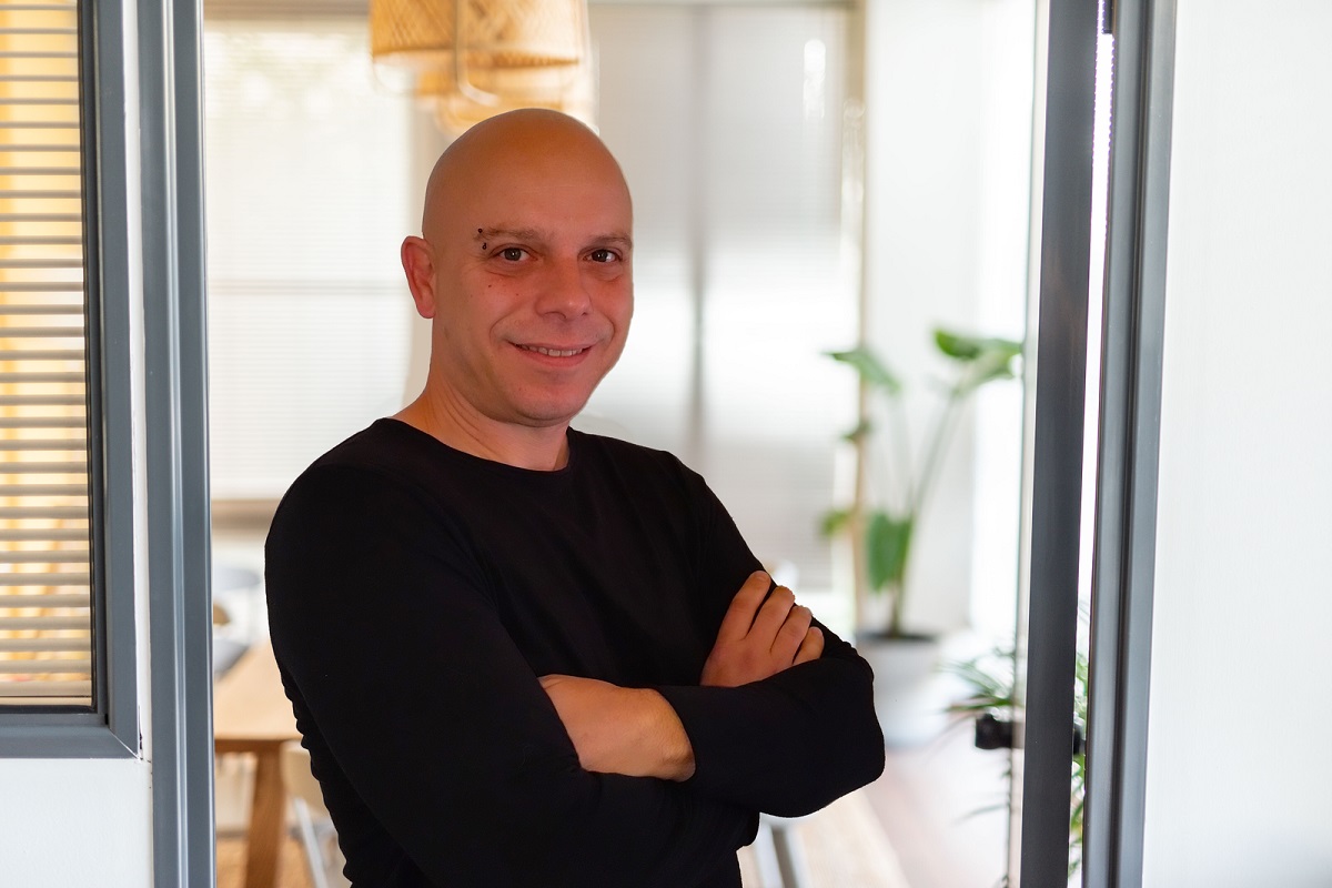 Αλέξανδρος Ρούντος: Ο NLP Practitioner που μπορεί να σου αλλάξει τη ζωή αλλάζοντας απλά τον τρόπο που επικοινωνείς