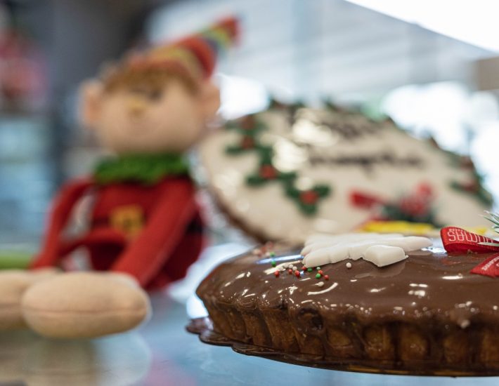 Ο Θωμάς κάνει κι αυτά τα Χριστούγεννα τα γλυκά μαγικά του κόλπα