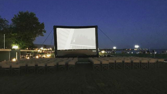 Το Cine Άλιμος τιμά τον Μίμη Δομάζο