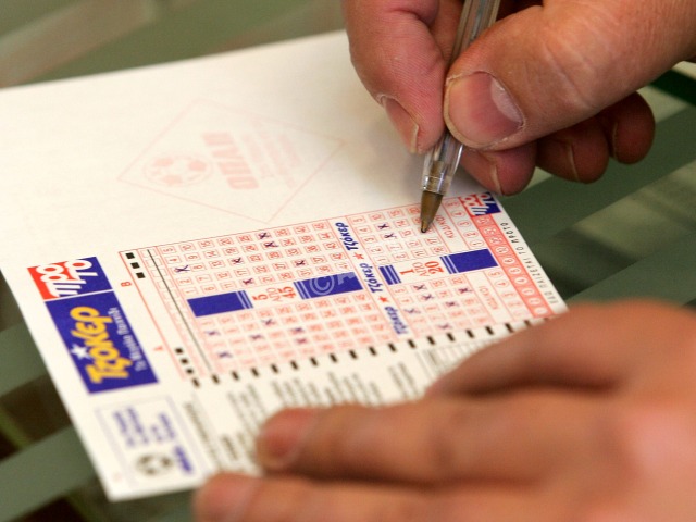 Τζόκερ: Στο Παλαιό Φάληρο συμπληρώθηκε το τυχερό δελτίο των 9 εκατ. ευρώ