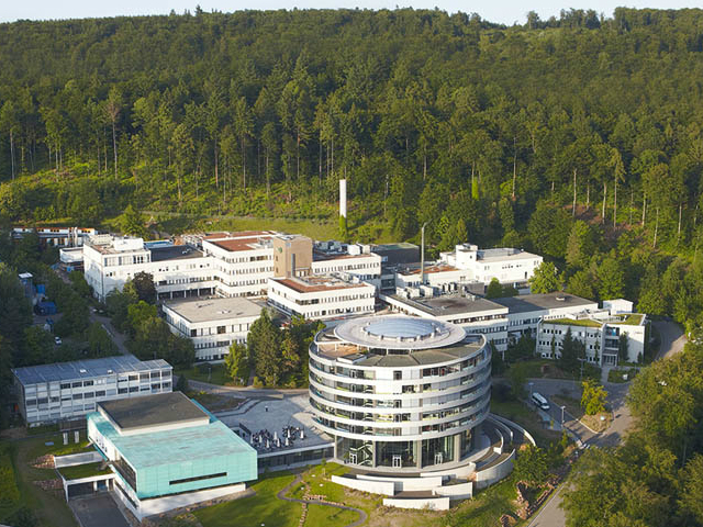 Το 1ο Γενικό Λύκειο Βούλας επισκέφτηκε το EMBL, το κορυφαίο Eργαστήριο της Ευρώπης