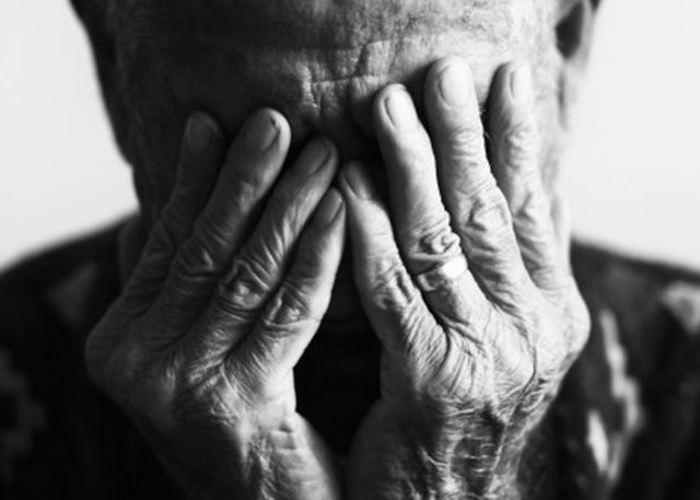 Αλλοδαποί κακοποιοί βασάνιζαν για ώρες 74χρονο στη Βούλα