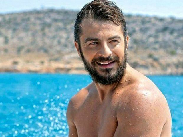Άλιμος: Αποθέωσαν τον Ντάνο του Survivor