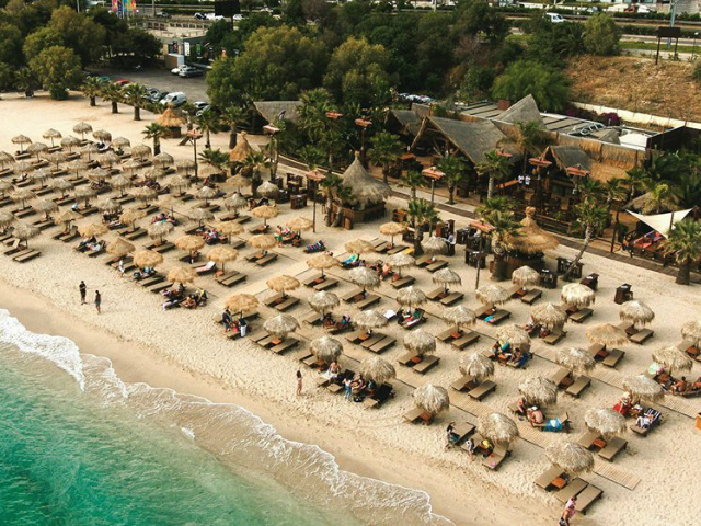 Ανοίγει το Bolivar Beach Bar