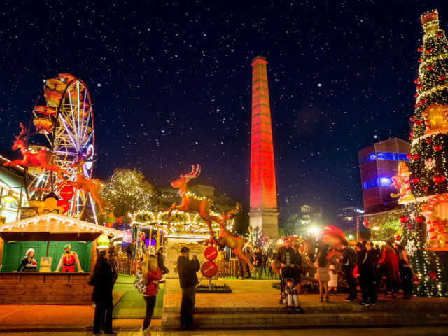 Ανοίγει την Παρασκευή το Christmas Factory