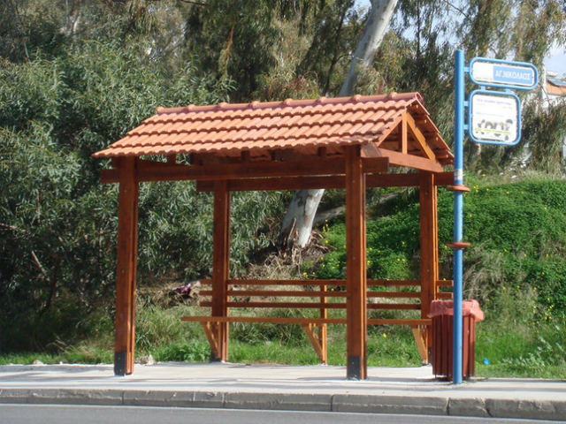 Αντικαθιστούνται οι στάσεις λεωφορείων σε Βάρη Βούλα Βουλιαγμένη