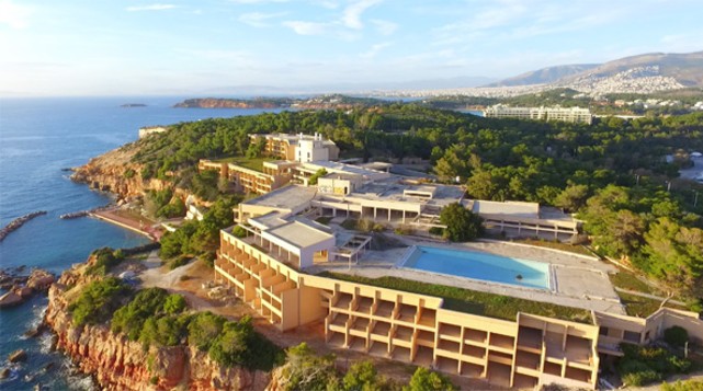 Το αντίο στο ξενοδοχείο «Αφροδίτη» στον Αστέρα Βουλιαγμένης