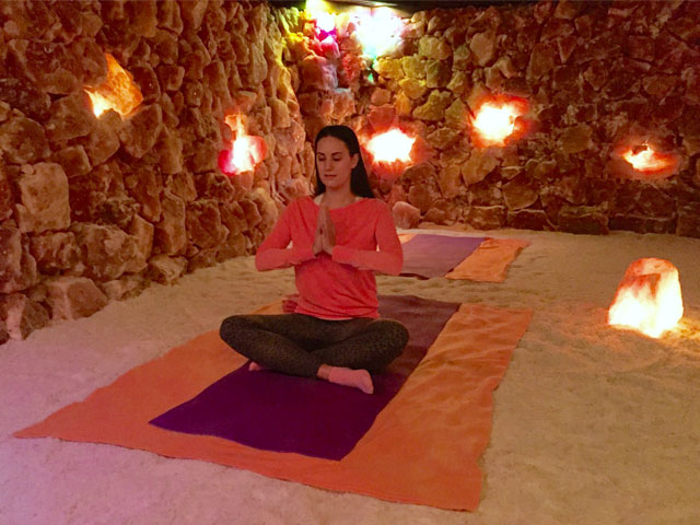 Be salty στο αλατοσπήλαιο της Γλυφάδας