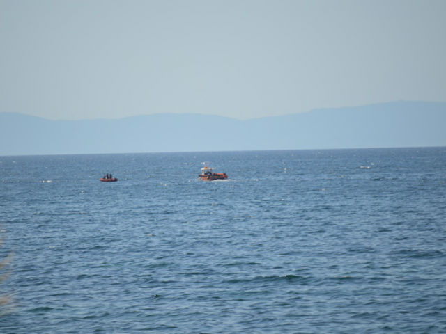 Boύλα: Σε εξέλιξη η απορρύπανση της παγιδευμένης πετρελαιοκηλίδας