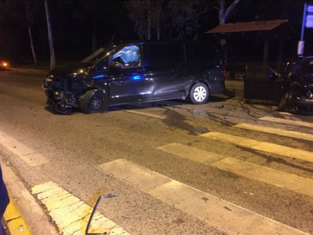 Βουλιαγμένη: σοκαριστικό τροχαίο στη Λεωφ. Αθηνάς