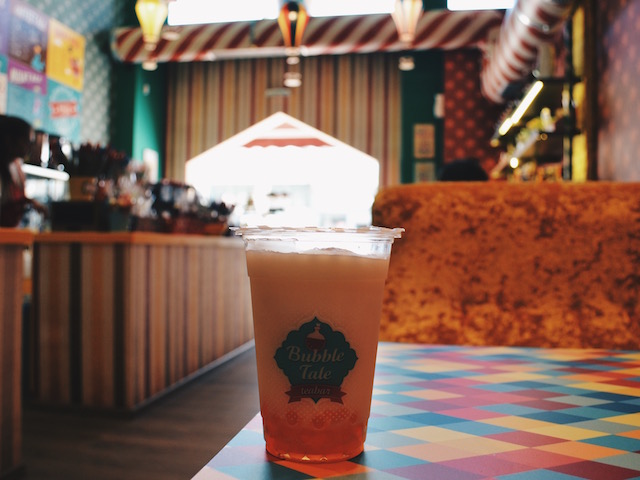 Bubble Tale, η ιστορία του τσίρκου μέσα σε πολλές μικρές φούσκες