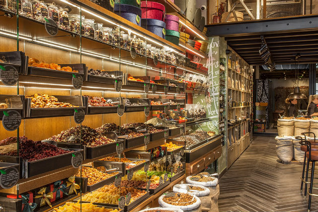 Το Carpo έχει γίνει το meeting point της Γλυφάδας