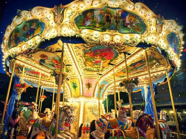 Το The Christmas Factory ανοίγει τις πόρτες του