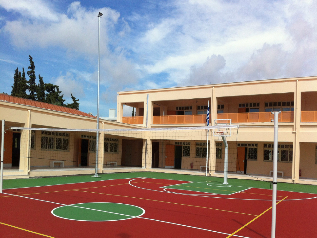 Το δημοτικό συμβούλιο συζητά την ίδρυση νέου σχολείου στη Βούλα