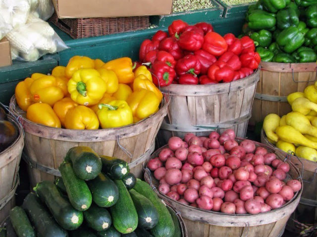 Διάθεση προϊόντων χωρίς μεσάζοντες στη Ν. Σμύρνη