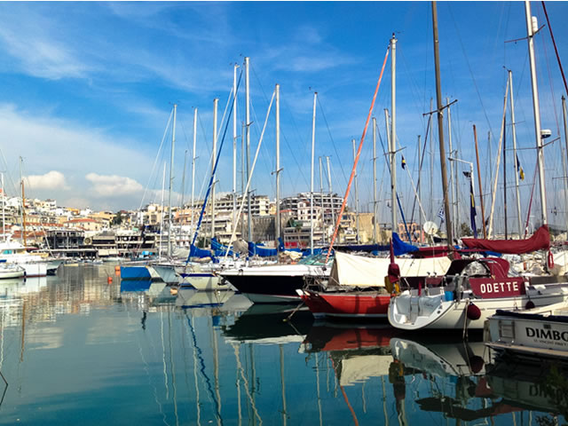 Διαφημίζοντας την Αθηναϊκή Ριβιέρα