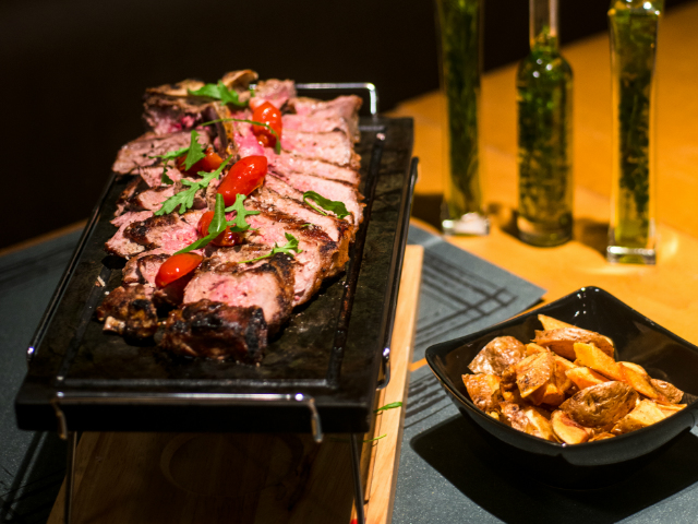 Δοκιμάσαμε πρώτοι το νέο μενού του Vinarte