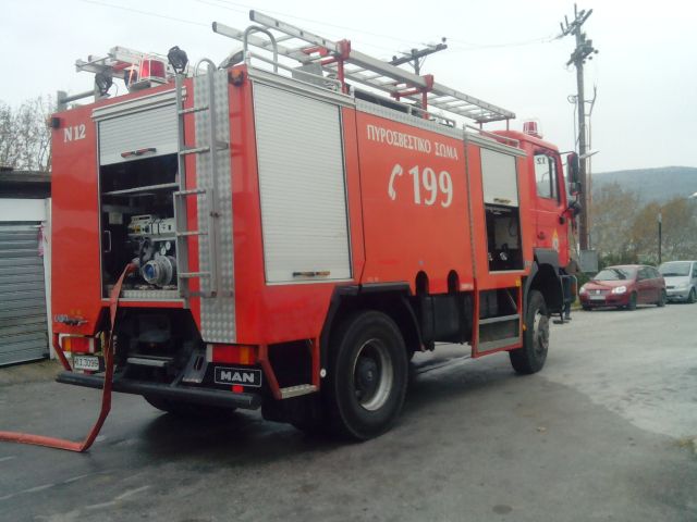 Φωτιά στο πρώην ΠΙΚΠΑ Βούλας