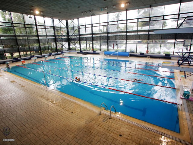 Γλυφάδα:Μετά από αρκετά χρόνια, τοποθετήθηκε ξανά βατήρας καταδύσεων στο κολυμβητήριο