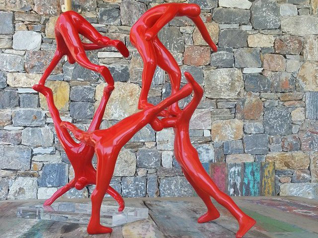 Γλυπτά θα ομορφύνουν τη Βούλα και τη Βουλιαγμένη