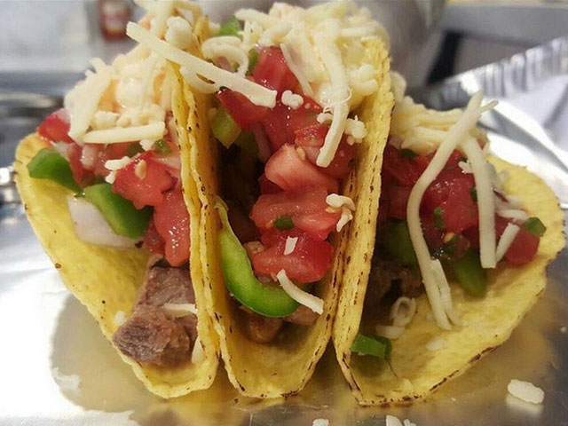 Grexico σημαίνει mexican fiesta