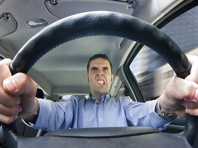 Η αριστερή η λωρίδα