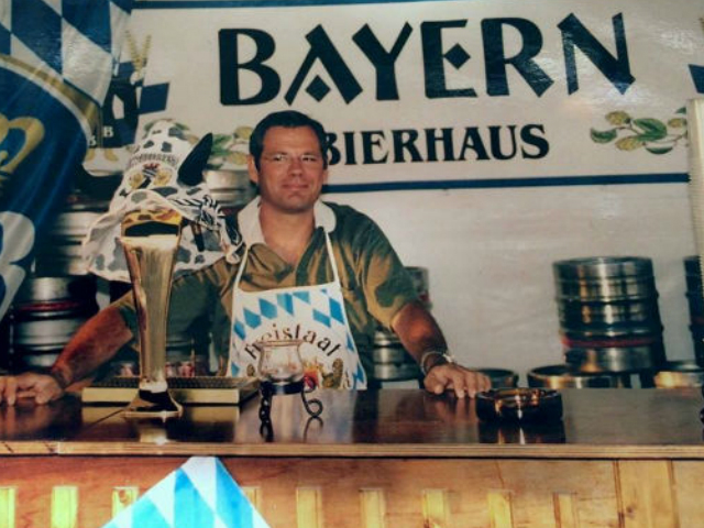 Bayern, η ιστορία της μπυραρίας-ορόσημο της Γλυφάδας