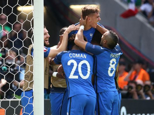 Η μάχη των φαβορί και το σουβλάκι του μερακλή