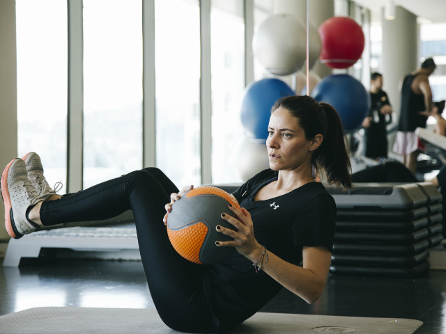 Το Holmes Place Glyfada μεγαλώνει fit νότιους