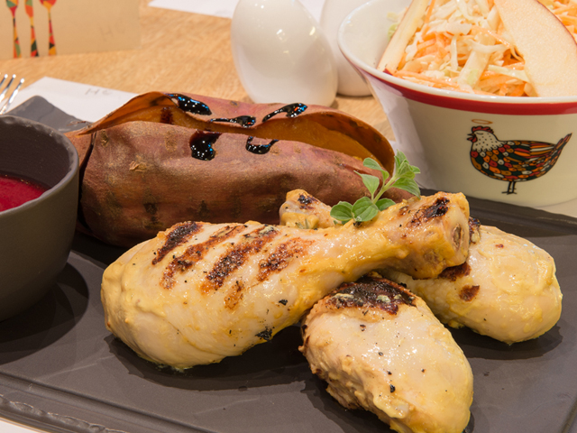 Holy Chicken: Το 2015 είναι η χρονιά της κότας