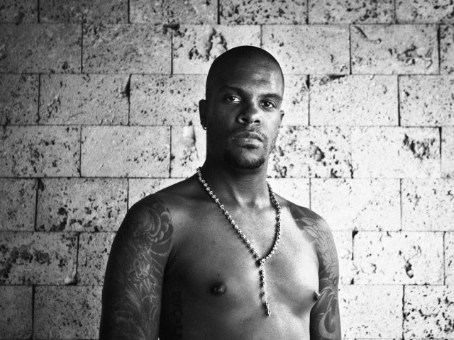 To Holy Spirit beach bar υποδέχεται τον Quentin Harris