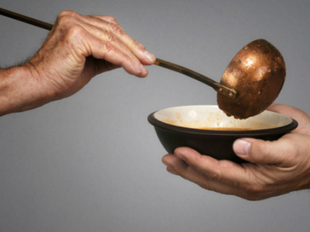 Οι νεόπτωχοι αυξάνονται κατά 10-15% κάθε μήνα