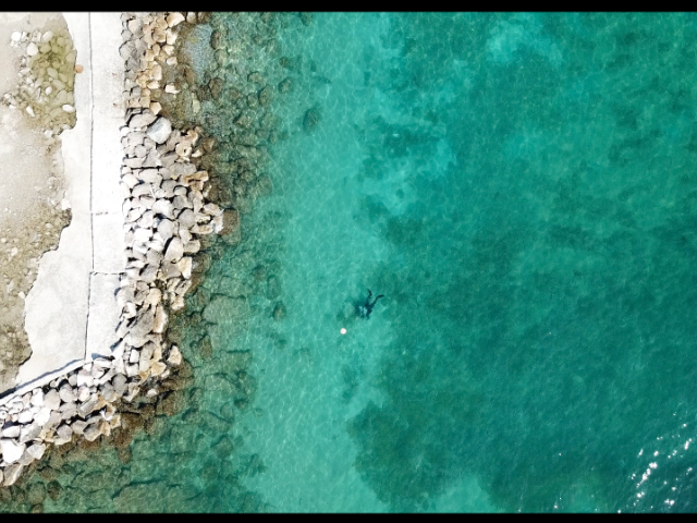 Καθαρός απο μαζούτ ο Σαρωνικός