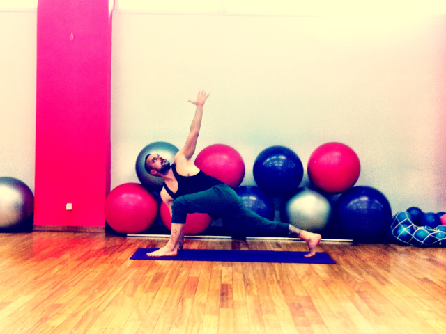 Κάντε αποτοξίνωση στο σώμα σας (μέσω yoga)