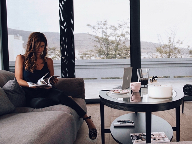 To blog της Linda Bo είναι το δικό μας Worn-Out Passport