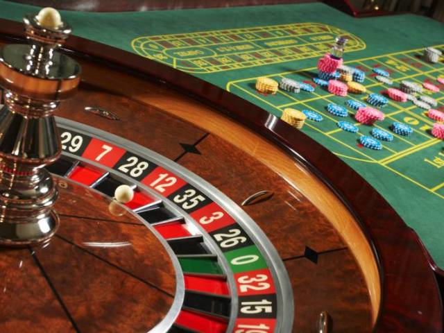 Μαραθώνιος του Υπ. Οικονομικιών η άδεια για καζίνο στο Ελληνικό