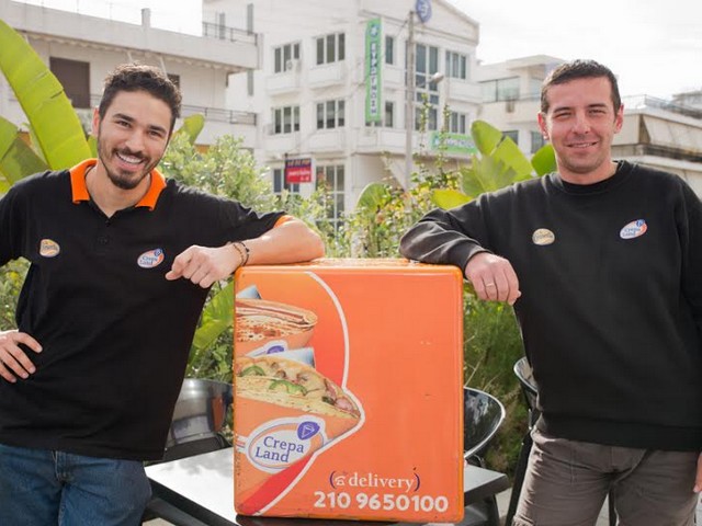To μεταμεσονύκτιο delivery του Crepaland παίζει μεγάλη μπάλα