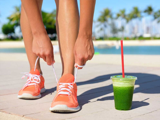 Μικρά θαυματουργά tips για να χάσεις τα κιλά των διακοπών