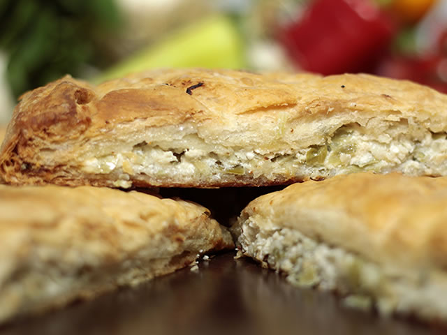 O νέος μεγα-φούρνος της παραλιακής