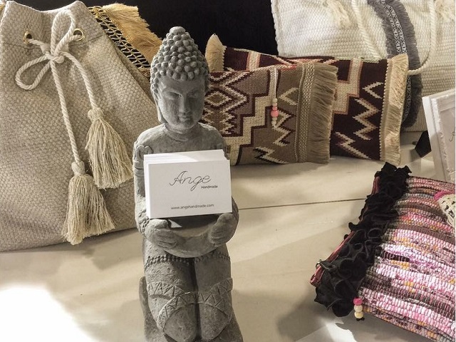 Το νότιο κορίτσι πίσω από τις τσάντες της Ange Handmade Goods