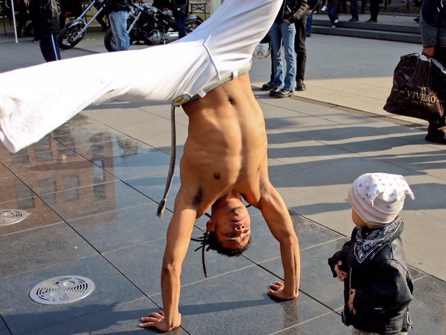 Ο Βραζιλιάνος μάγος της Capoeira στο Urban Arena