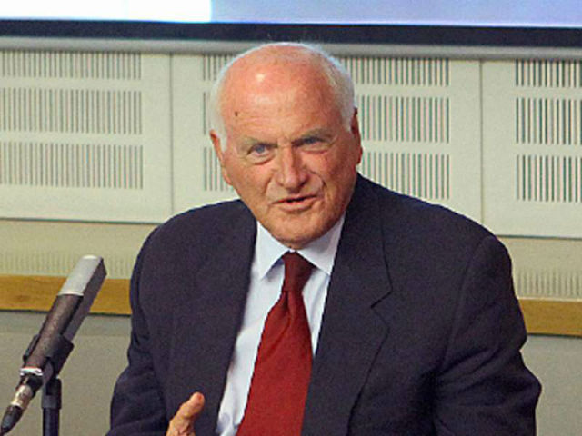 Ο καρδιοχειρούργος Χρήστος Λόλας και η γυναίκα του σκοτώθηκαν στο τροχαίο στο Σούνιο