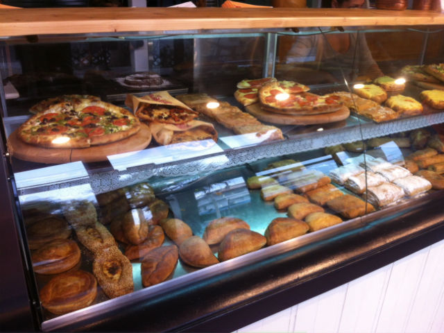 Ο Λαβίδας κατέβηκε από την Ανθέων στη Βούλα