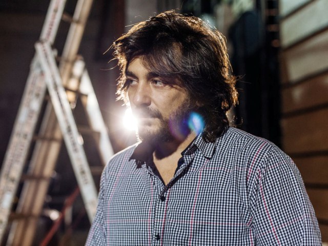 Ο Νότιος Απόλλων Παπαθεοχάρης είναι υποψήφιος στα Θεατρικά Βραβεία Κοινού 2016