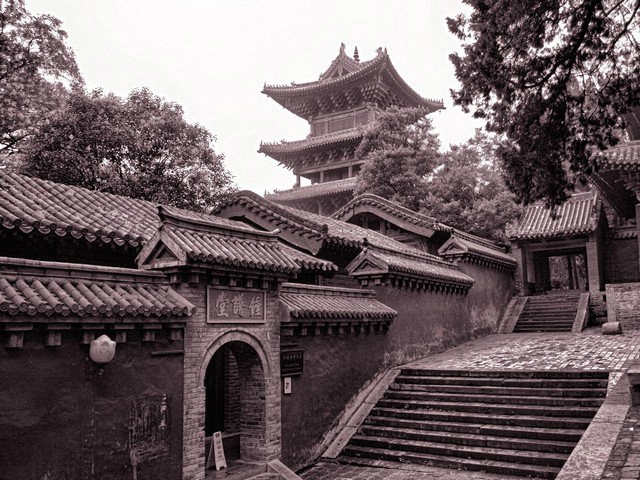 Ο Ουράνιος Δράκος μας ταξιδεύει στη χώρα των Σαολίν