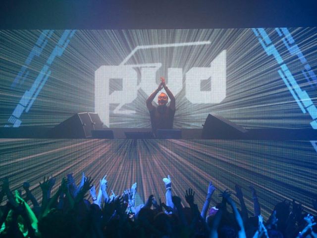 Ο Paul Van Dyk στο Bolivar