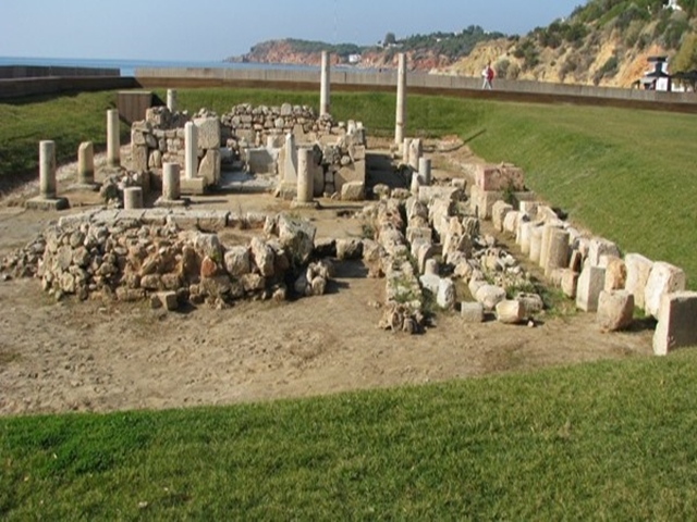 Οι αρχαιολογικοί χώροι της Βούλας