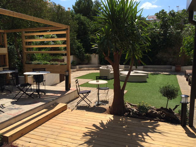 Παιχνίδια στον Κήπο του Oliver Family House