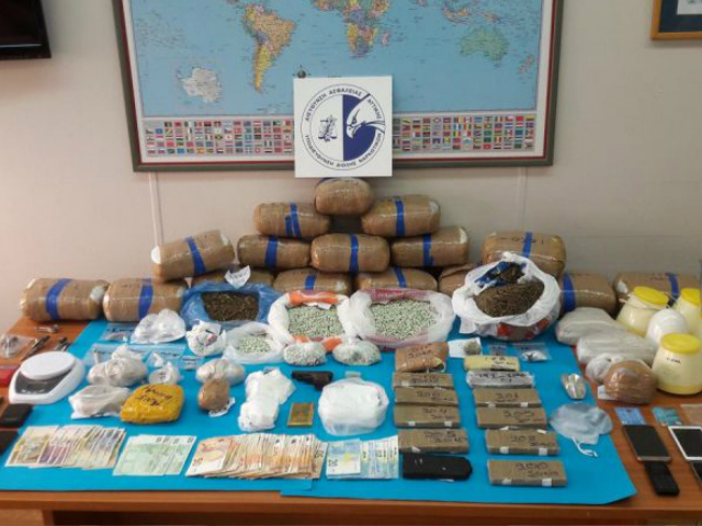 Παλαιό Φάληρο: Εξαρθρώθηκε εγκληματική οργάνωση που διακινούσε ναρκωτικά